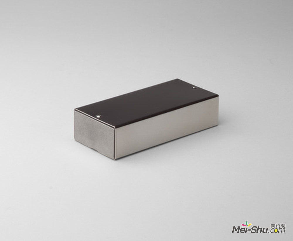 布鲁诺·莫那(Bruno Munari)高清作品《Double Ashtray Model No. 205A Cipro》