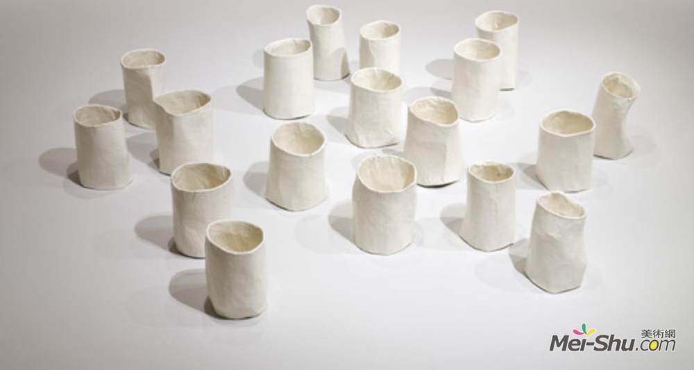 伊娃·黑塞(Eva Hesse)高清作品《重复十九我》