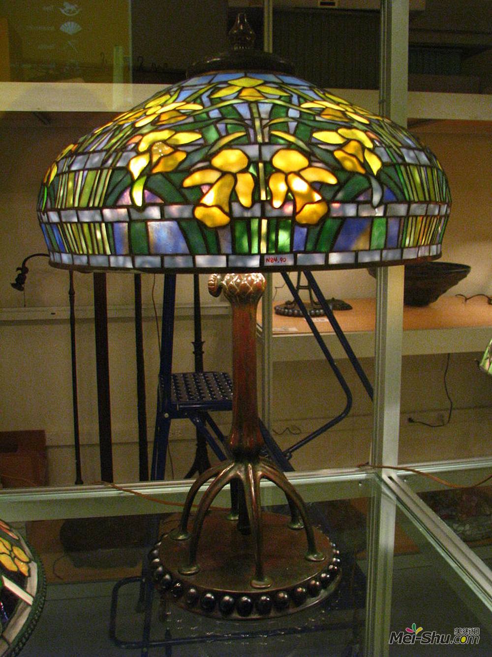 蒂凡尼(Louis Comfort Tiffany)高清作品《水仙花》