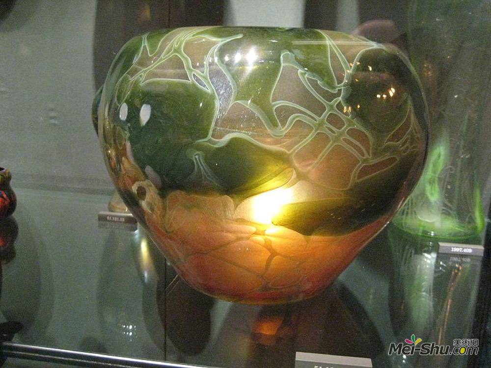 蒂凡尼(Louis Comfort Tiffany)高清作品《法式瓶》