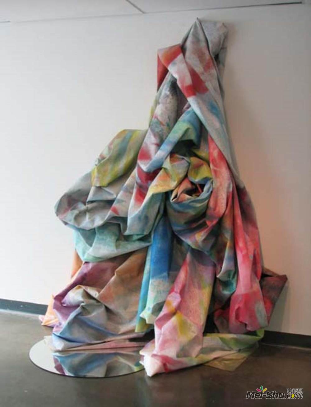 山姆·吉列姆(Sam Gilliam)高清作品《壁栅镜》