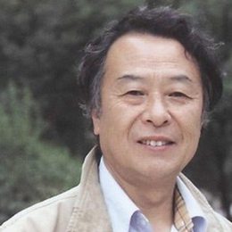 岳嵘琪