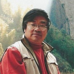 周闻