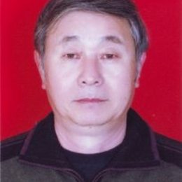 杜亮