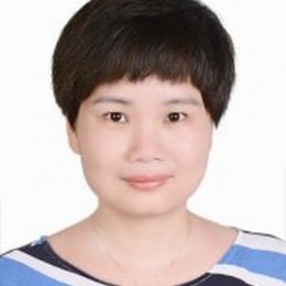 黄文英