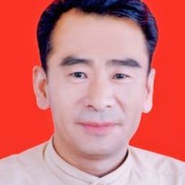 李亚