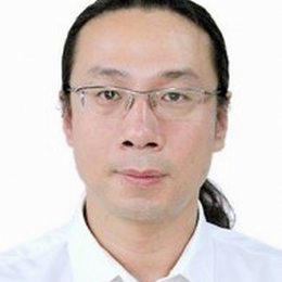 万弘巍