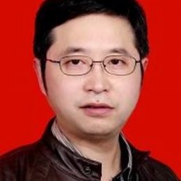 杨渝