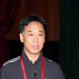 李晨