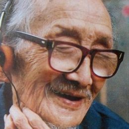 萧龙士