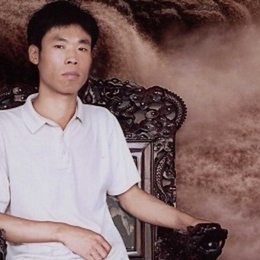 张伟