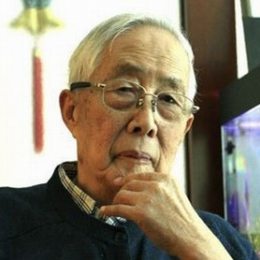 华君武