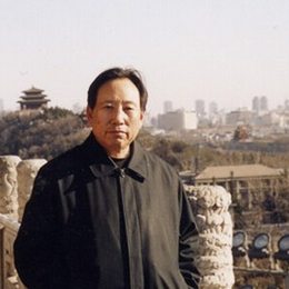荆振初