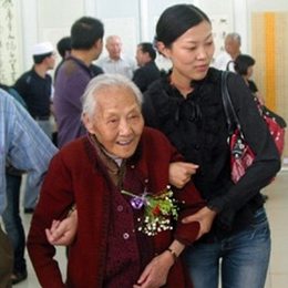 曾杏绯