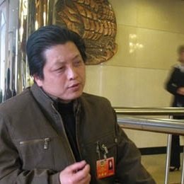 巩崇君