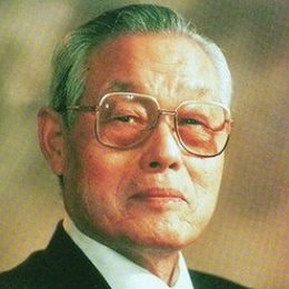慕凌飞