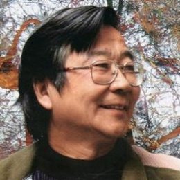黄冠余