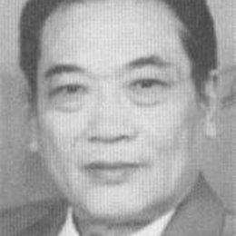 郝京平