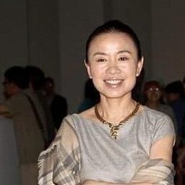 闫萍