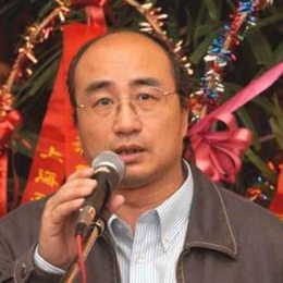 张德明
