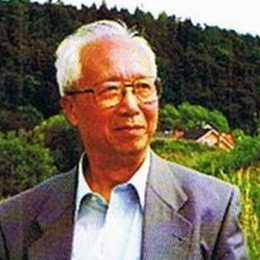 焦可群