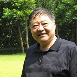 高而颐