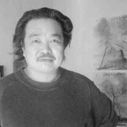 李明伟