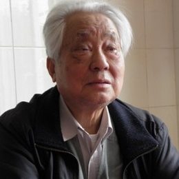 郑伊农