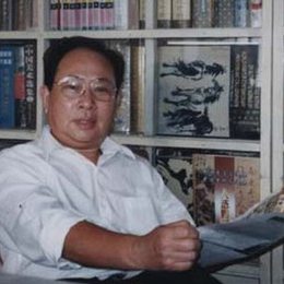 洪斯文