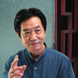 黄仲新