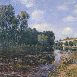 《夏日江河弯弯》阿尔弗莱德·西斯莱(Alfred Sisley)高清作品欣赏