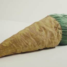 《地板锥》克拉斯·欧登伯格(Claes Oldenburg)高清作品欣赏