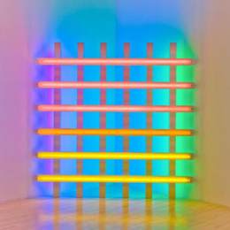 丹弗拉文(Dan Flavin)高清作品:Untitled (in honor of Harold Joachim) 3