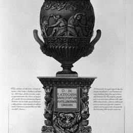 乔瓦尼·巴蒂斯塔·皮拉内西(Giovanni Battista Piranesi)高清作品:Antique vase of marble with kneeling figures drinking from h