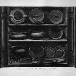 《装有家用器具的柜子》乔瓦尼·巴蒂斯塔·皮拉内西(Giovanni Battista Piranesi)高清作品欣赏