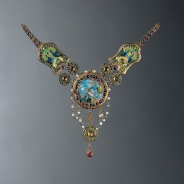 《项链》蒂凡尼(Louis Comfort Tiffany)高清作品欣赏