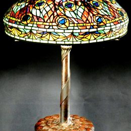 《孔雀》蒂凡尼(Louis Comfort Tiffany)高清作品欣赏