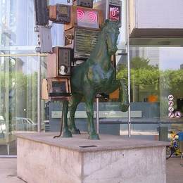 《前铃人》白南准(Nam June Paik)高清作品欣赏