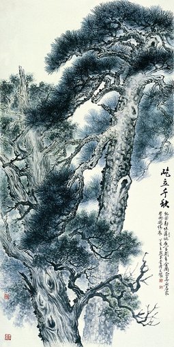 屹立千秋