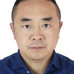 秦臻