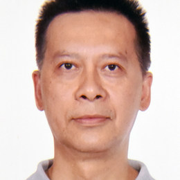 何伟