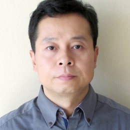 巩朋